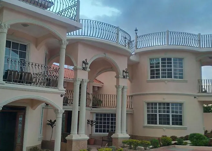 Pinnacle View Estate Tiana *